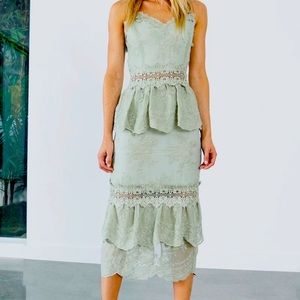 V. Chapman Dahlia midi dress